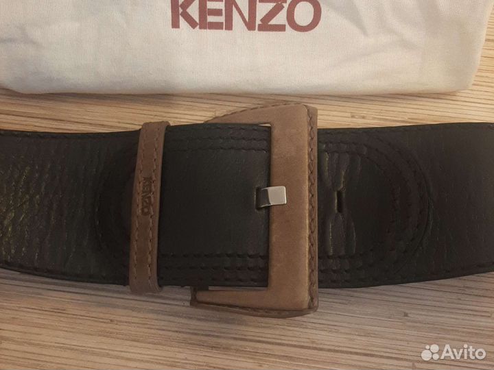 Стильный ремень женский