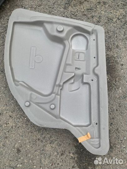 Шумоизоляция задняя правая Bmw 520D E60 N47 2009