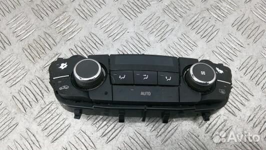 Блок управления печки и климат-контроля opel insig