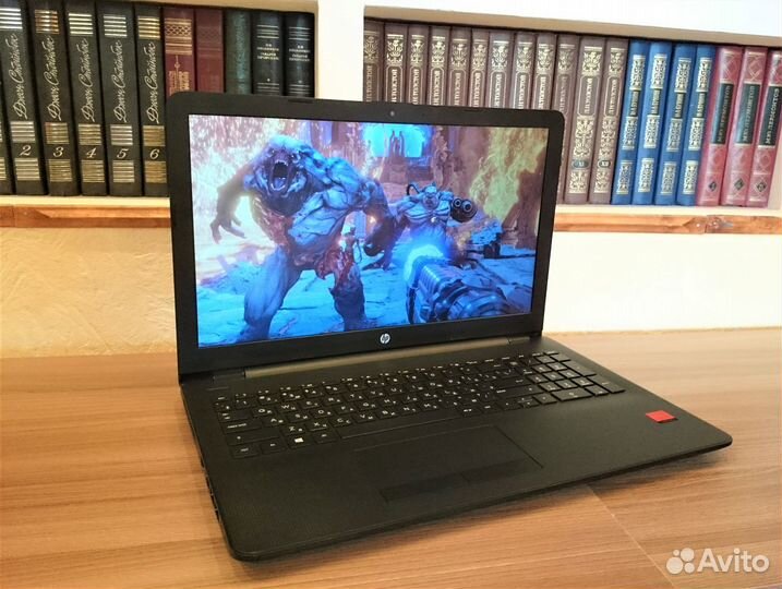 Почти новый ноутбук HP для работы и учёбы