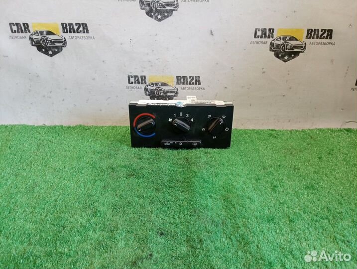 Блок управления климатом Opel Zafira