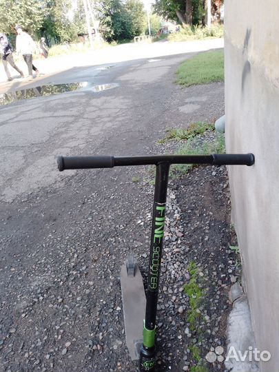 Трюкавой самокат