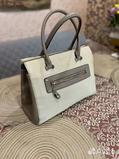 Продам женскую сумку