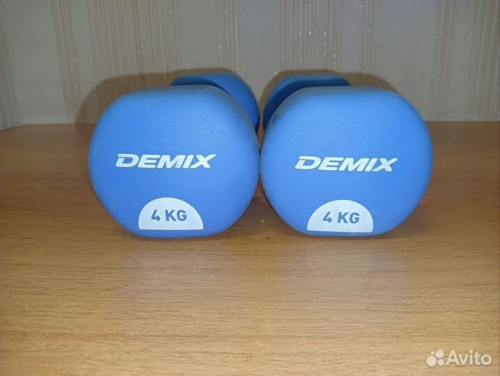 Гантели 4кг