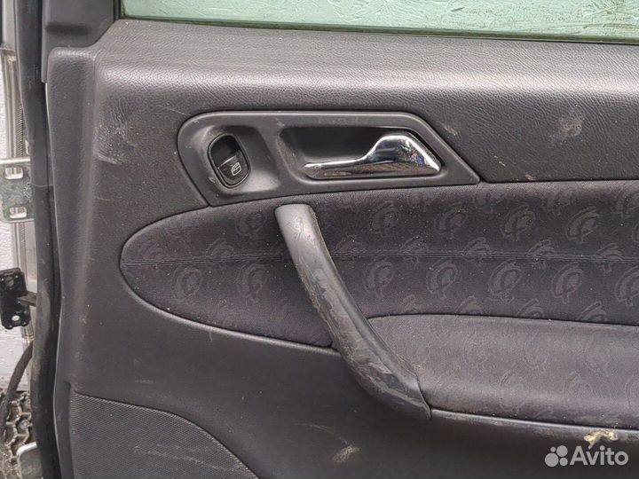 Дверь боковая Mercedes C W203, 2004