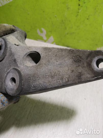 Кронштейн кпп Опель Астра Джи 98-05