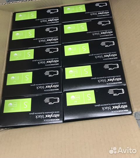 Перчатки нитриловые