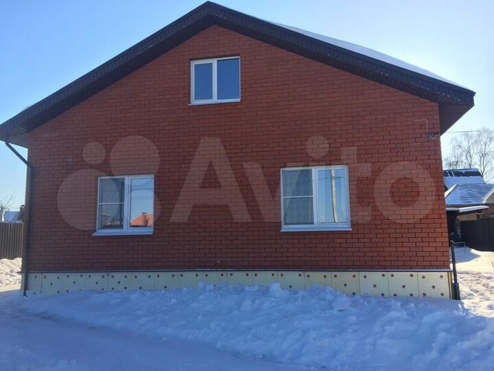 Дом 100 м² на участке 5 сот.