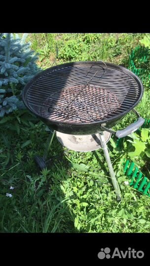 Гриль барбекю Weber 570