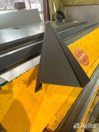 Фасонные, доборные элементы