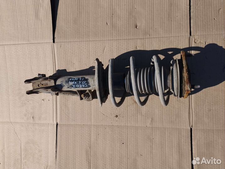 Передняя пружина Kia Ceed 2 (JD) хэтчбек