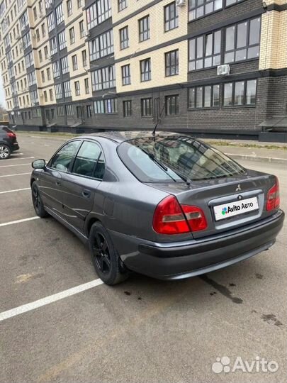 Mitsubishi Carisma 1.6 МТ, 2002, 238 000 км