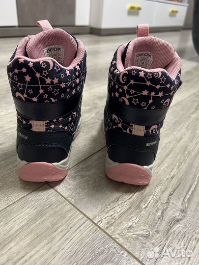 Ботинки для девочки Geox 28