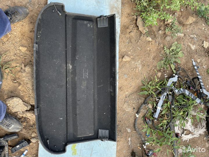 Задняя полка на Opel Astra H