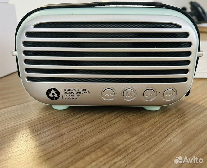 Портативная колонка