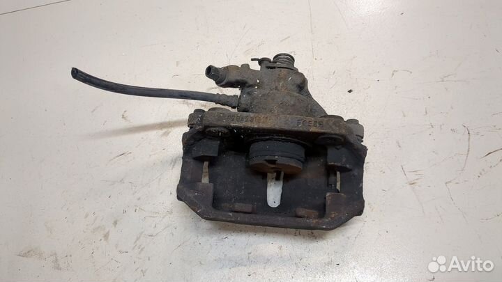 Суппорт левый передний Citroen C5