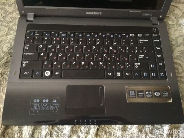 Стильный Samsung R440