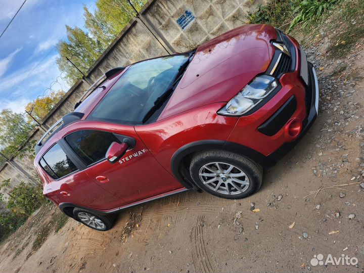 Renault Sandero Stepway 1.6 AT, 2018, 54 600 км