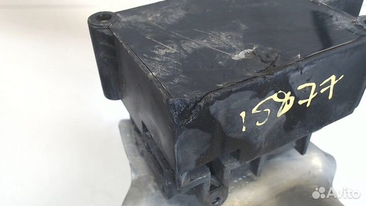 Блок клапанов Audi S8 (D3), 2008