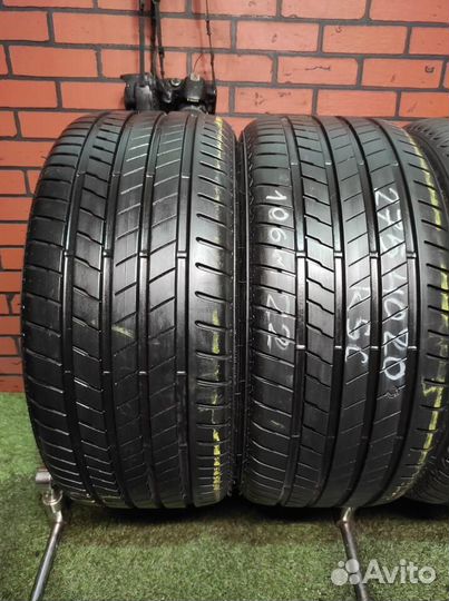 Bridgestone Alenza 001 245/45 R20 и 275/40 R20 106W