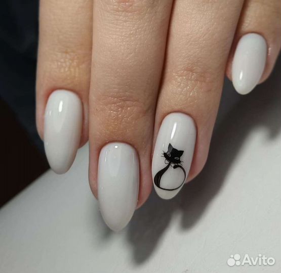 Маникюр, педикюр, наращивание ногтей