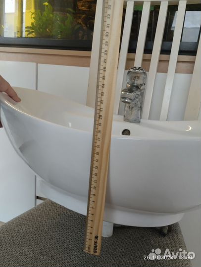 Раковина накладная