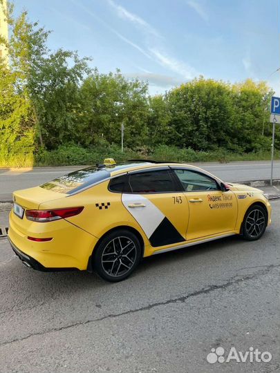 Kia Optima 2.0 AT, 2019, 260 000 км