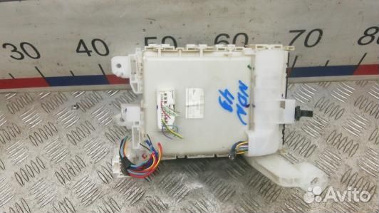 Блок предохранителей toyota corolla E15 (NDN49M101