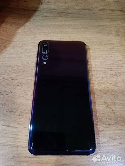 HUAWEI P20 Pro, 6/128 ГБ