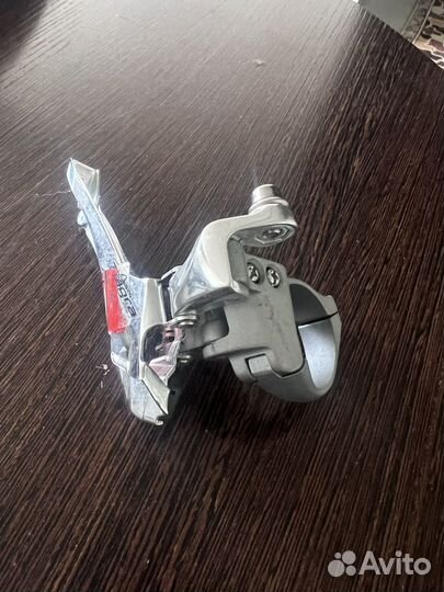 Передний переключатель shimano