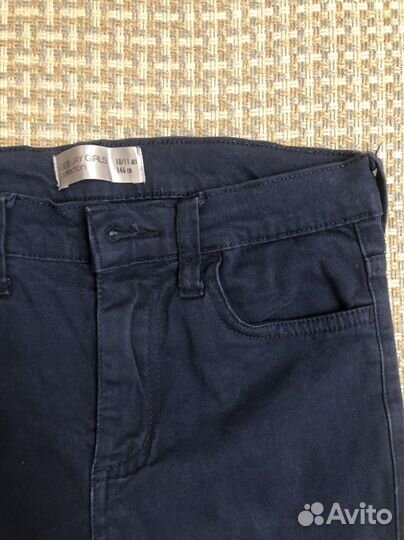 Школьная одежда для девочки 146-152