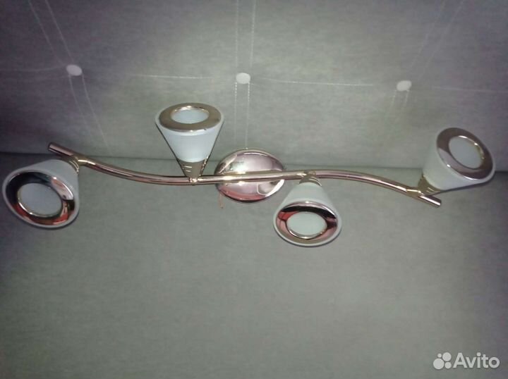Люстра потолочная