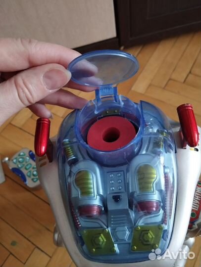 Робот Шунтик