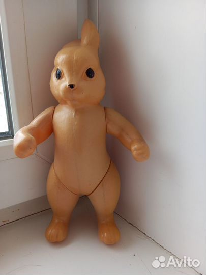 Красивый зайчик из детства