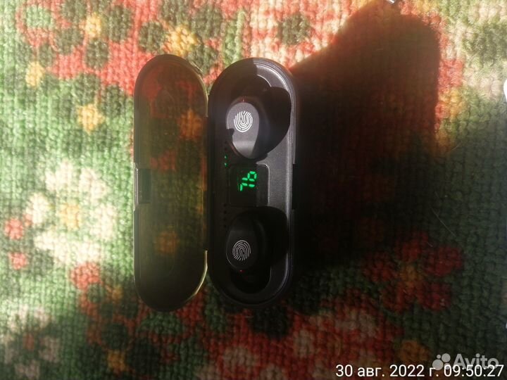 Продаю блюту наушники