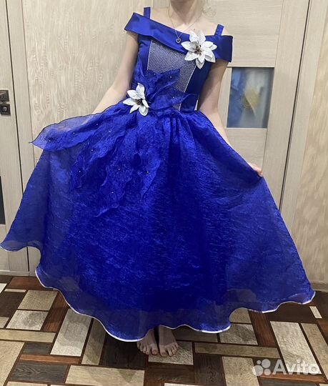 Нарядное платье для девочки