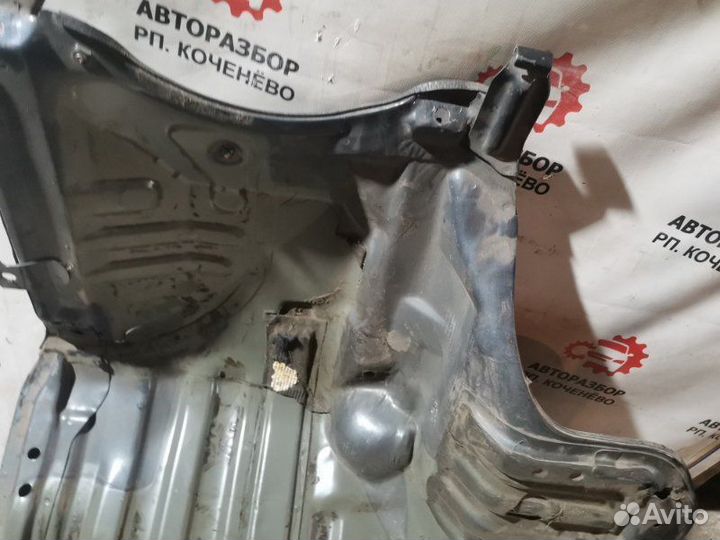 Капот Toyota Town Ace 2C 1988