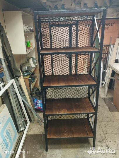 Стеллаж в стиле лофт