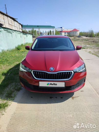 Skoda Rapid 1.6 AT, 2021, 18 500 км