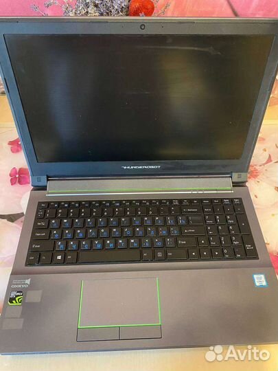 Ноутбук thunderobot