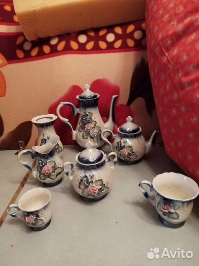 Сервиз чайно-кофейный на 6 персон