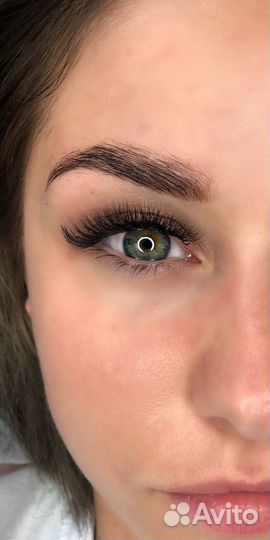 Наращивание ресниц, ногтей от