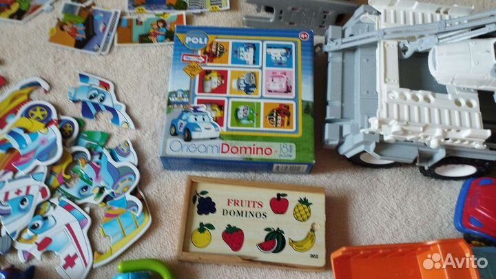 Игрушки развивающие книги с окошками развивающие