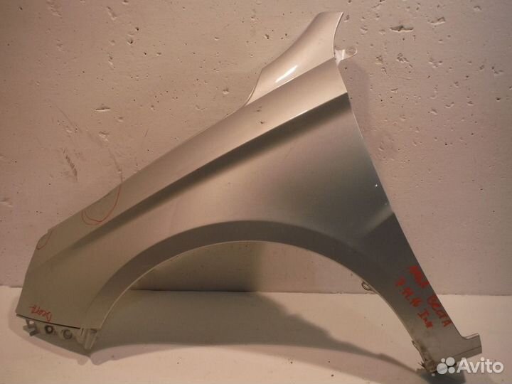 Крыло переднее левое LADA Vesta 2015