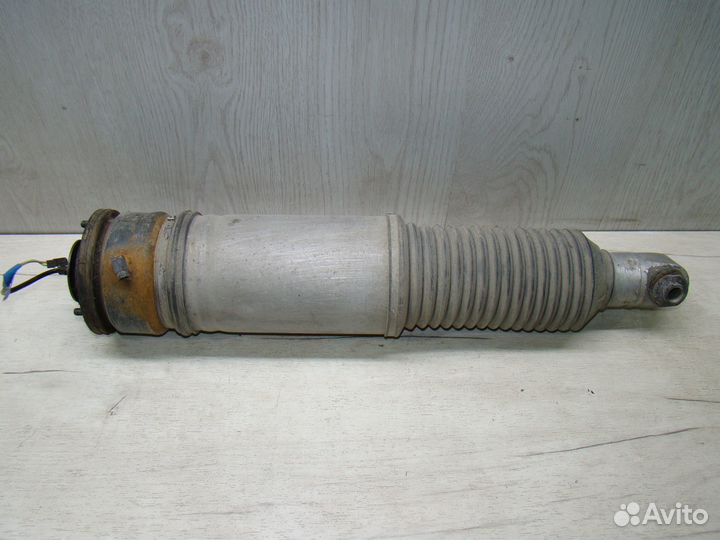 Пневмостойка задняя левая BMW 7 E65 бмв 7 Е65 Е66