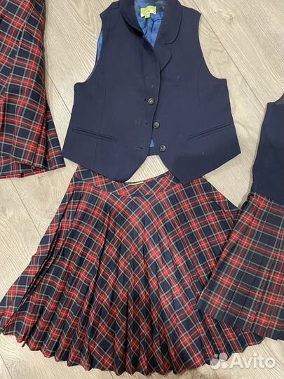Форма школьная на девочку 128 размер (1й класс)
