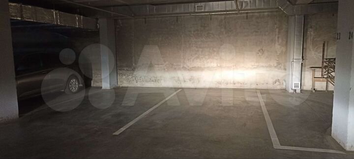 Машиноместо, 15 м²