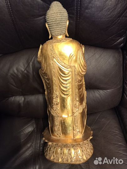 Будда большая из дерева с позолотой