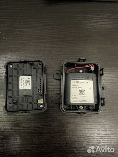 Трекер охранной системы mercedes-benz A2139004323