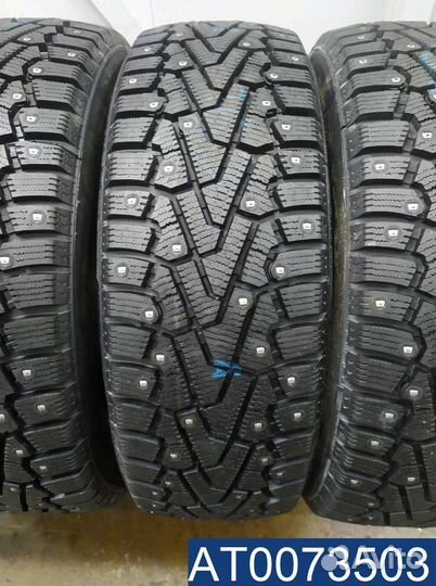 Pirelli Ice Zero 215/60 R17 98V
